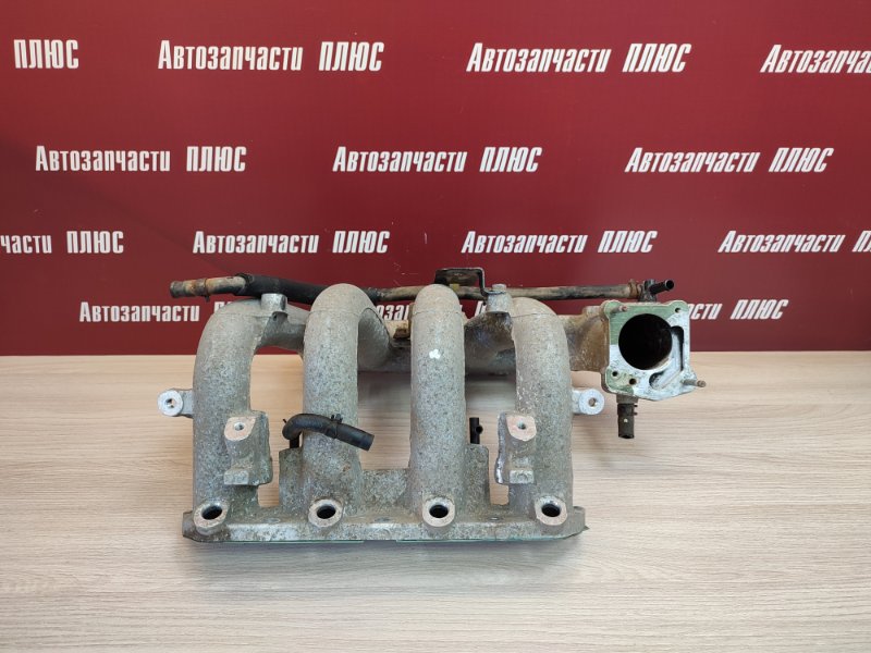 Впускной коллектор