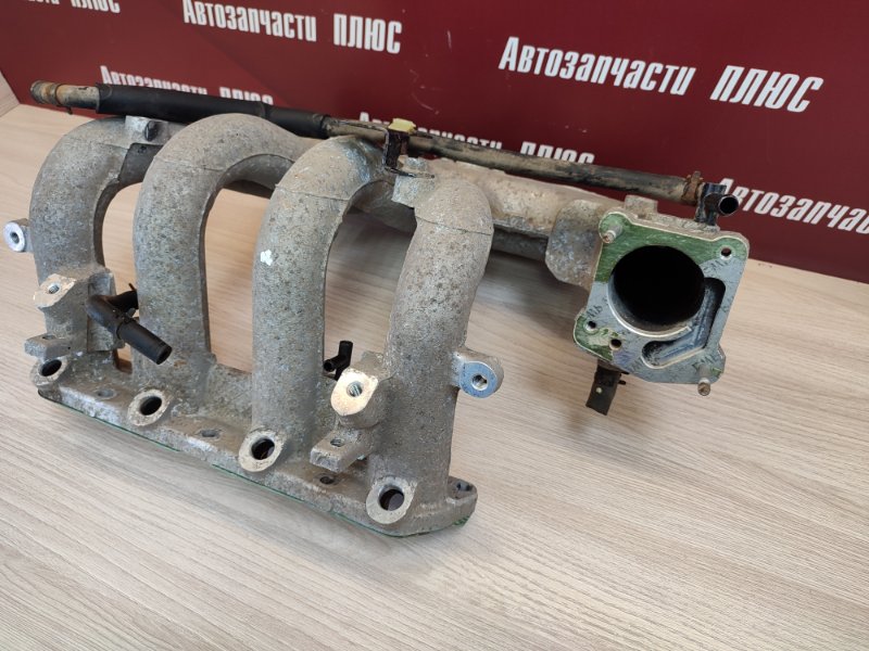 Впускной коллектор