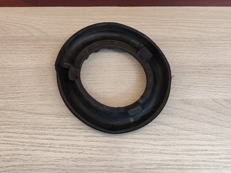 Верхняя опора    пружины