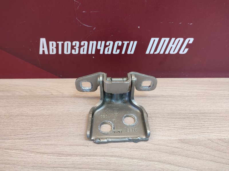 Петля двери