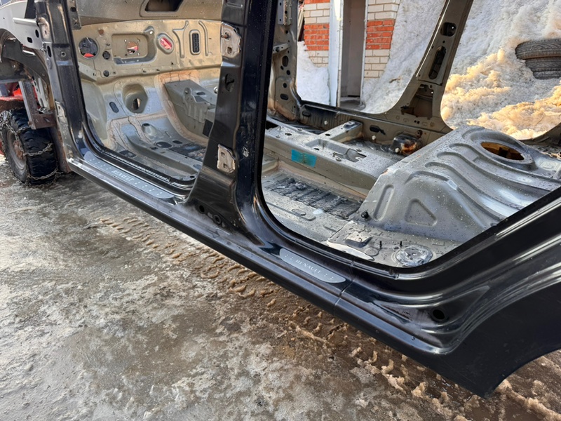 средняя стойка