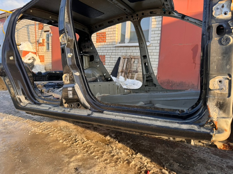 средняя стойка