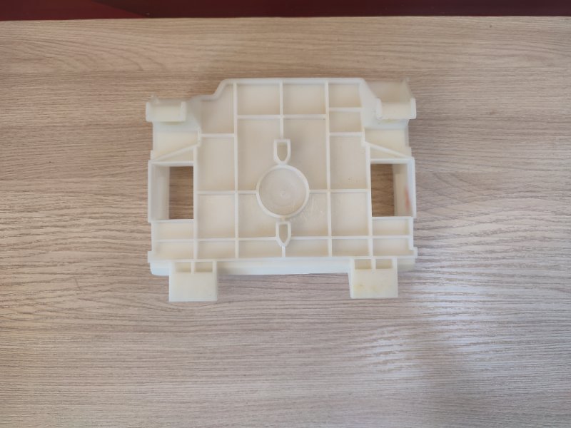 Кронштейн блока кузовной электроники