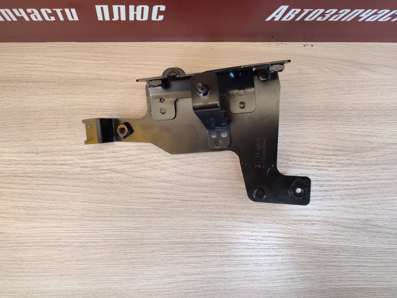 Кронштейн блока управления КПП