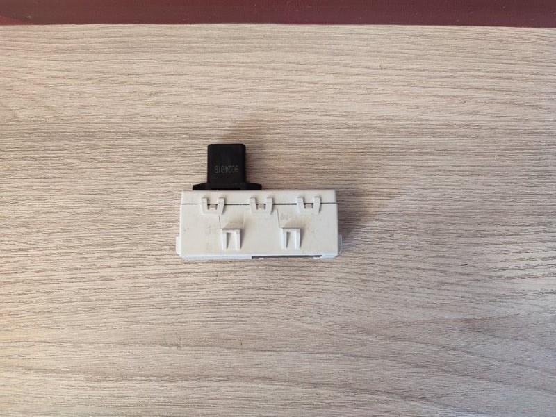 Датчик ремня безопасности