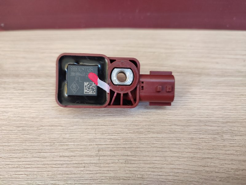 Датчик удара