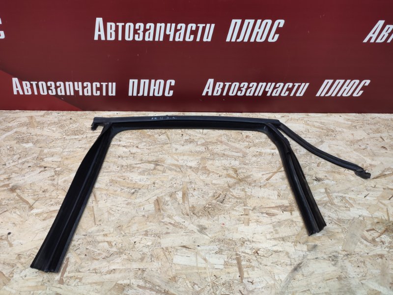 Уплотнитель рамки двери