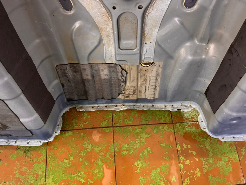 Задняя панель