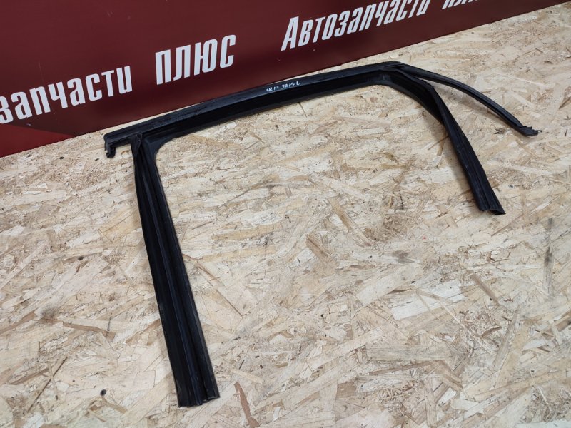 Уплотнитель рамки двери