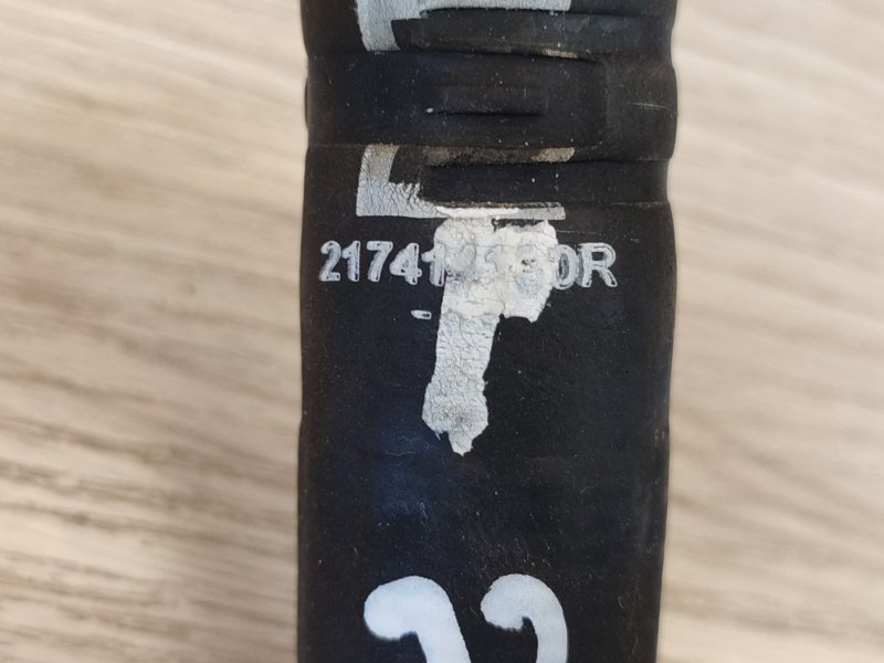 Патрубок радиатора