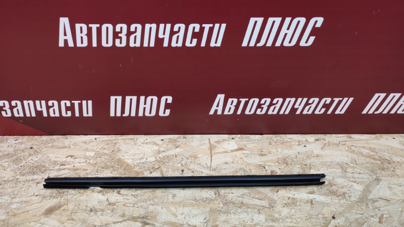 Уплотнитель стекла двери внутренний