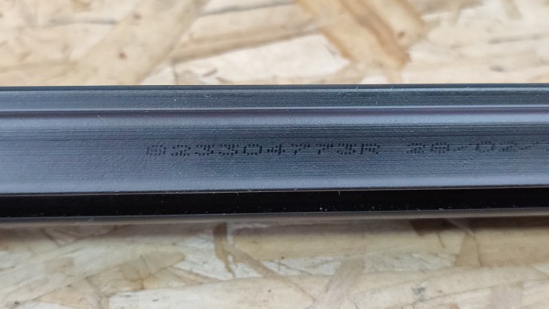 Уплотнитель стекла двери внутренний