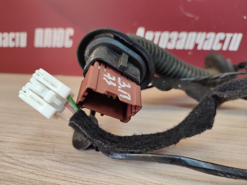 Проводка      двери