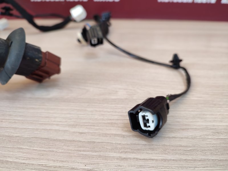 Проводка      двери