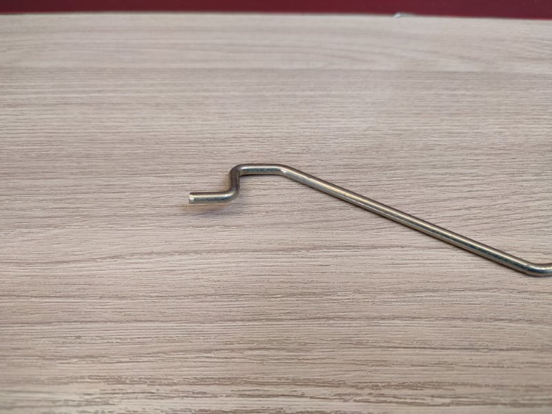 Тяга замка двери