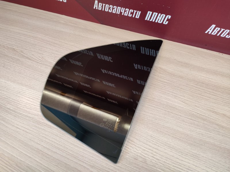 Форточка двери