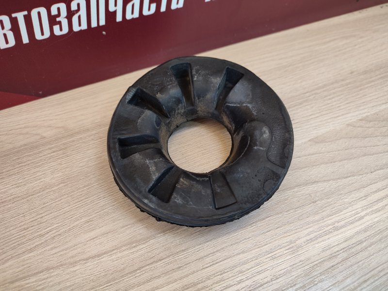 Верхняя опора    пружины