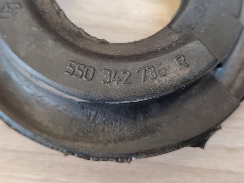 Верхняя опора    пружины