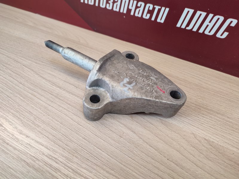 Кронштейн опоры кпп