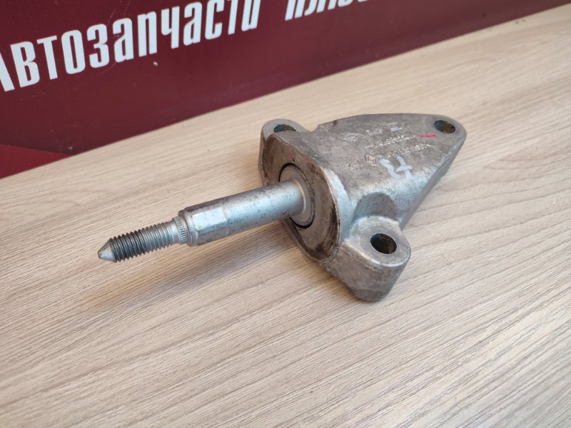 Кронштейн опоры кпп