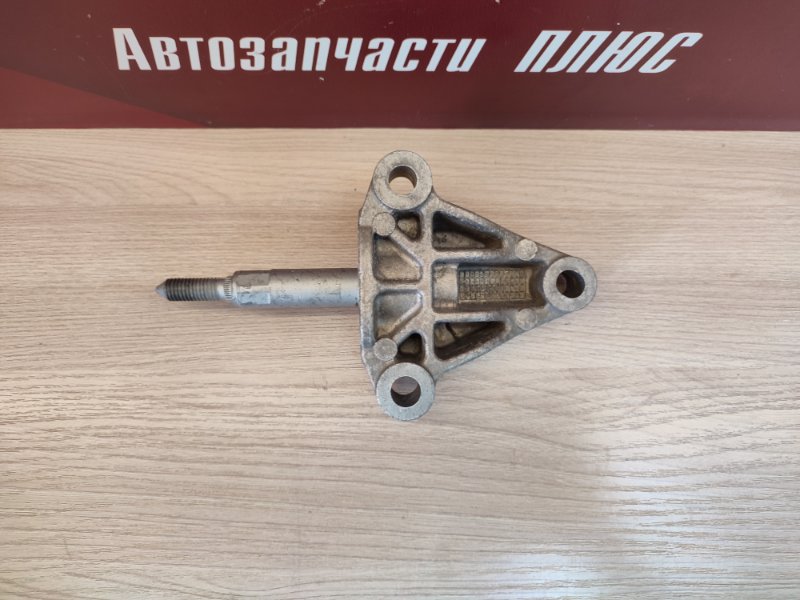 Кронштейн опоры кпп