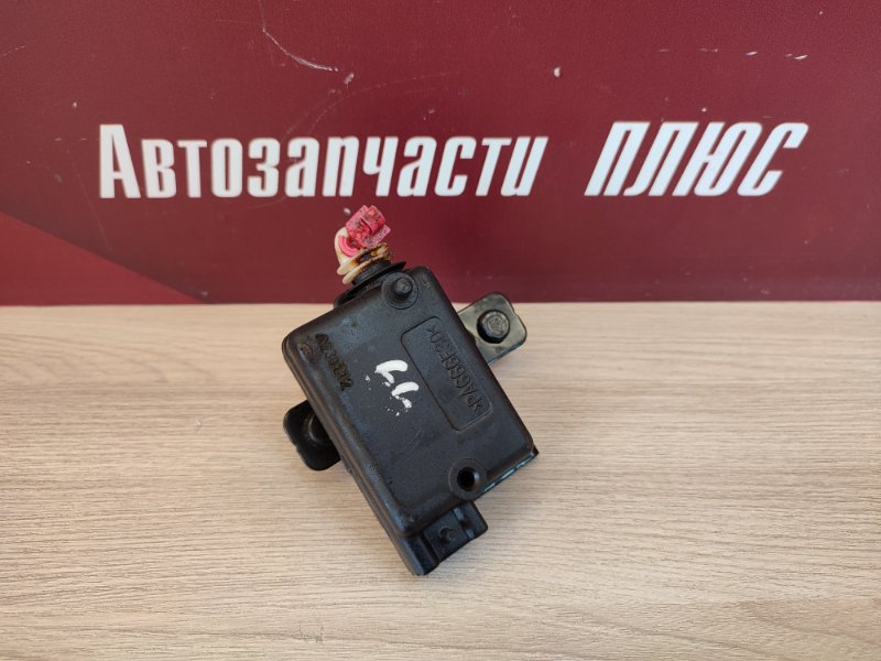 Привод замка багажника
