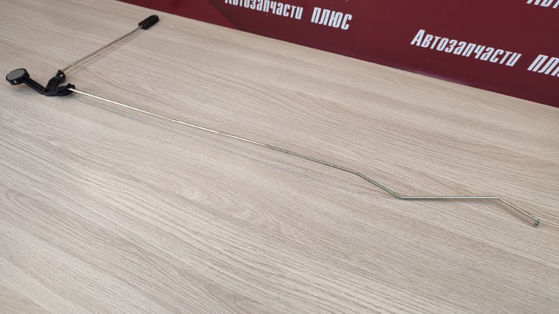 Тяга замка двери