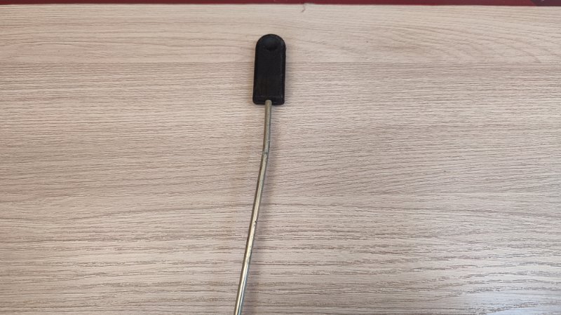 Тяга замка двери