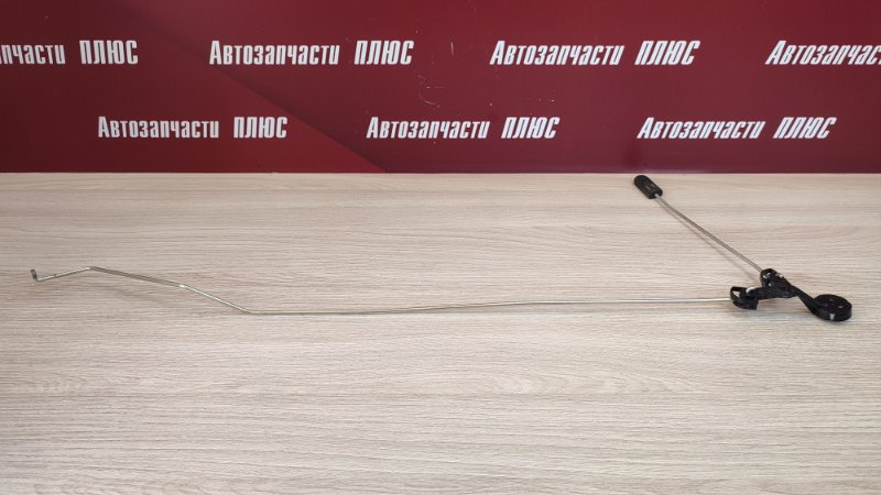 Тяга замка двери