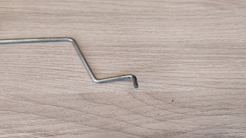 Тяга замка двери