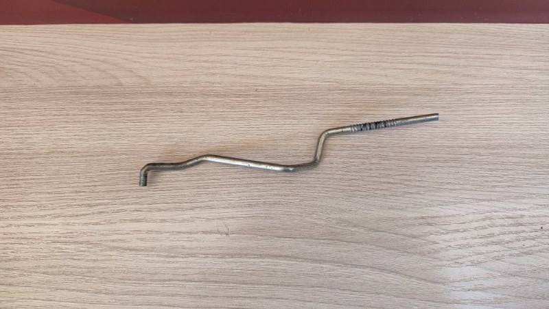 Тяга замка двери