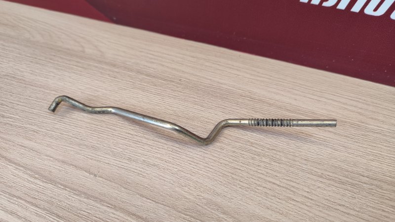 Тяга замка двери