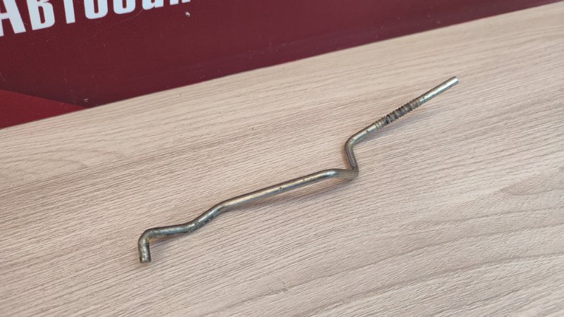 Тяга замка двери