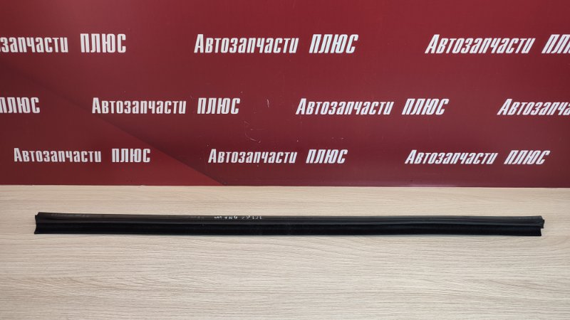 Уплотнитель стекла двери внутренний