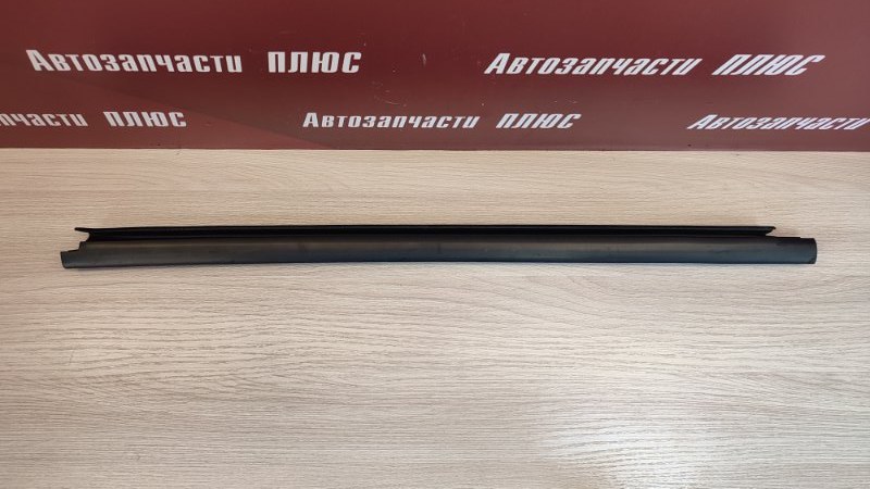 Уплотнитель стекла двери внутренний