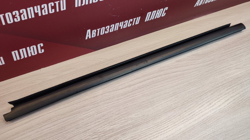 Уплотнитель стекла двери внутренний