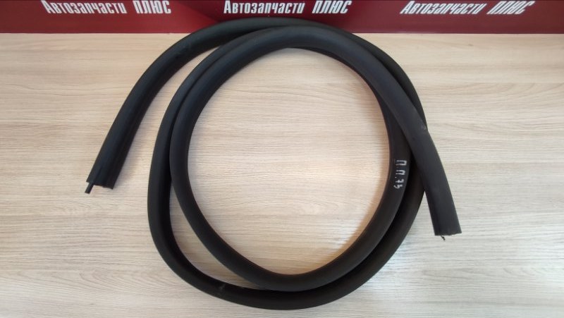 Уплотнитель двери