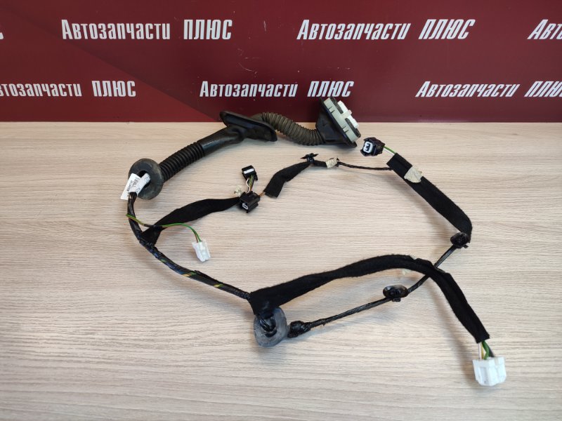 Проводка      двери