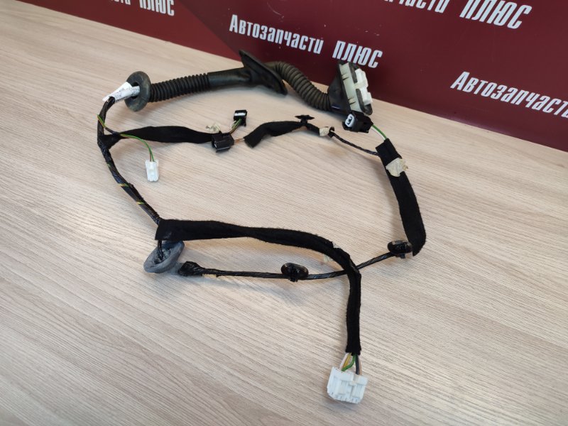 Проводка      двери