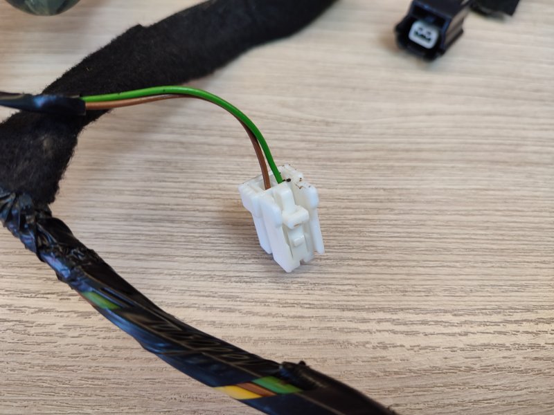 Проводка      двери