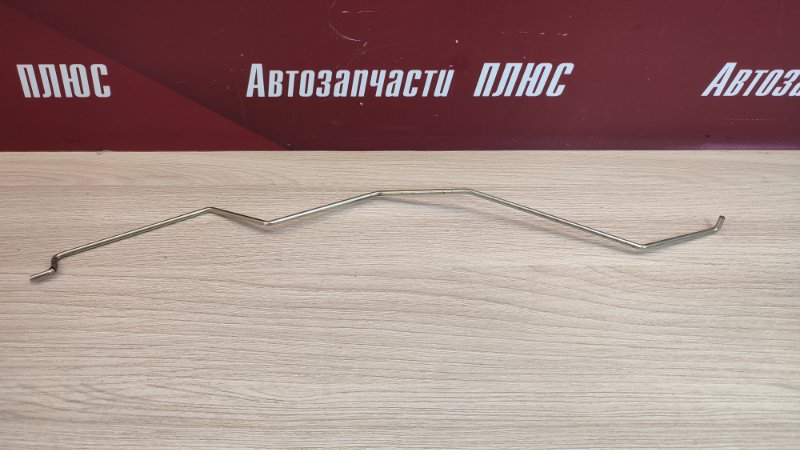 Тяга замка двери