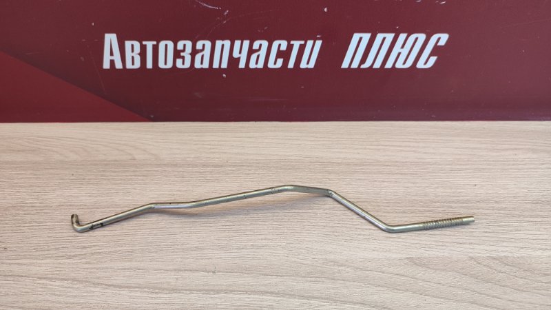 Тяга замка двери