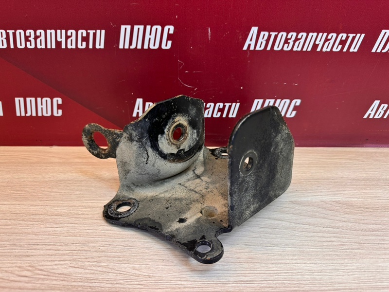 Кронштейн балки