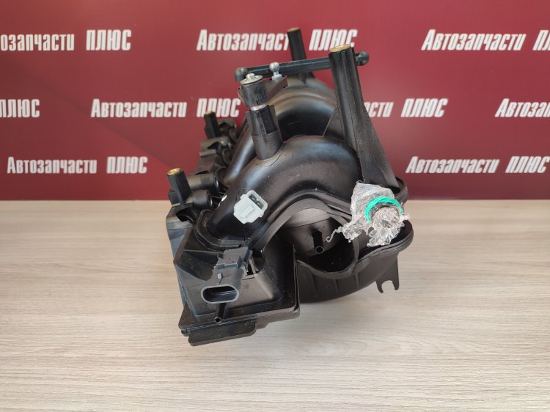 Впускной коллектор