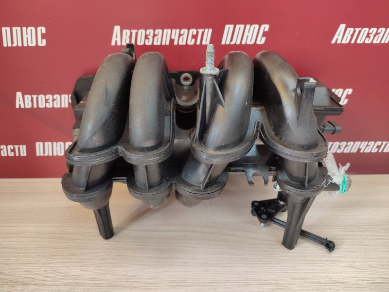 Впускной коллектор