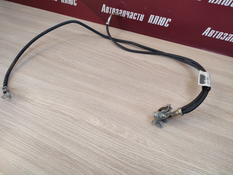 Клемма аккумулятора (минусовая)