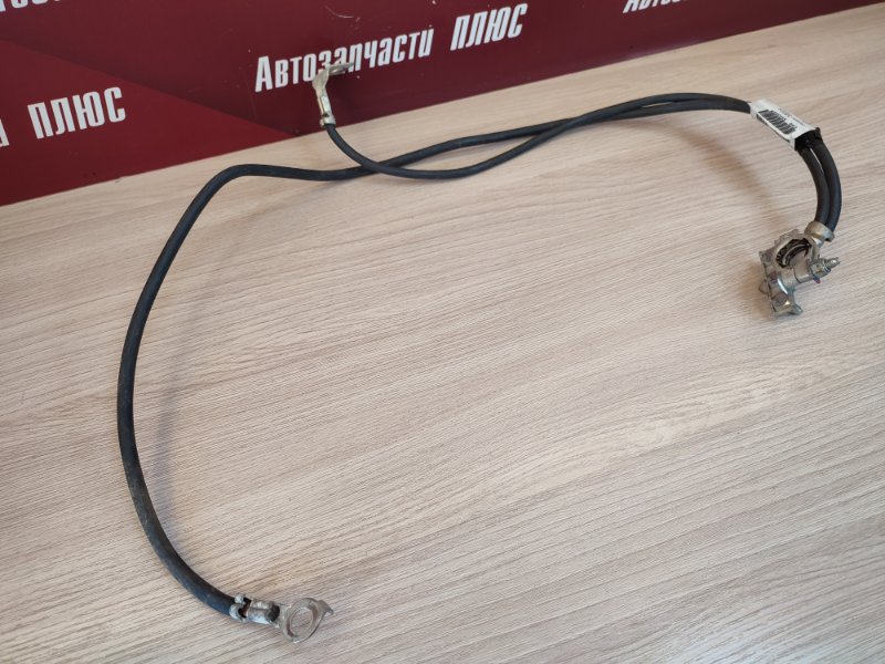 Клемма аккумулятора (минусовая)