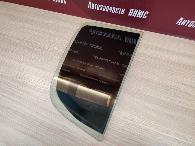 Форточка двери