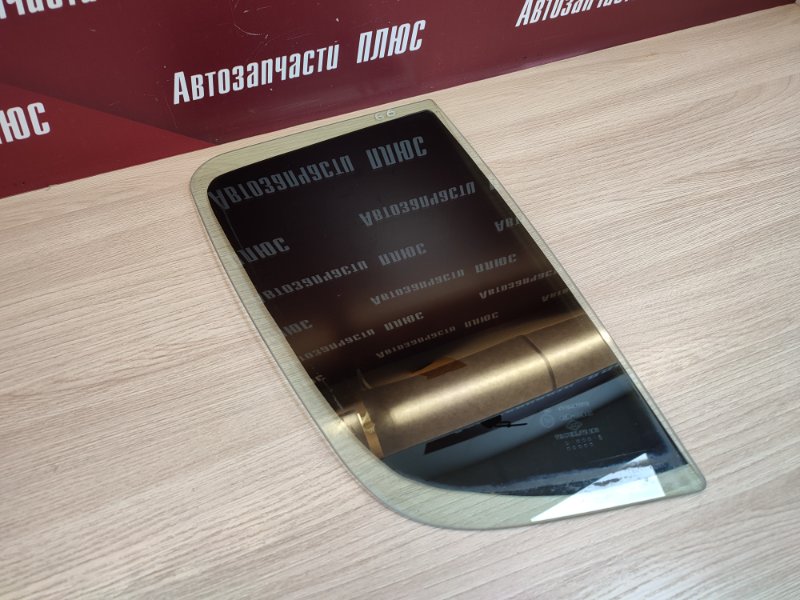 Форточка двери