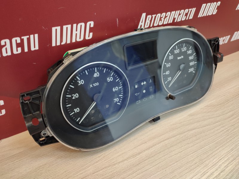 Щиток приборов